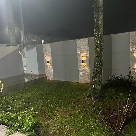 Casa Para Alugar Em Bertioga - Piscina, Wifi E Churrasqueira 外观 照片